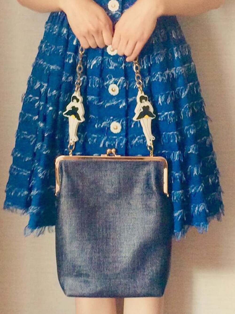「オトナカジュアル、秋、秋のコーデ、ootd、大人コーデ、大人ガーリー、ヴィンテージ、ロマンチック、レトロ、ワンピース」｜「lolotteのアイテム（ショルダーバッグ、ブラック系）」を使った、hikaruさん（レディース・162cm）の秋コーディネートの1枚目の写真