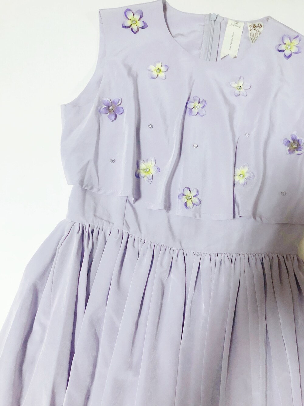 「ワンピース、ドレス、ヴィンテージ、ロマンチック、あじさい、爽やかコーデ、summer、ゆるコーデ、シンプル、fashion」｜「first  closetのアイテム（ワンピース、パープル系）」を使った、hikaruさん（レディース・162cm）の夏コーディネートの1枚目の写真