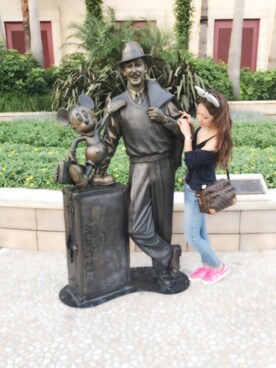 「adidas Originals（アディダスオリジナルス）のアイテム（スニーカー、ピンク系）」を使った、Hanaさん（レディース・157cm）の夏コーディネート