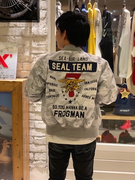 「AVIREX（アヴィレックス）のアイテム（ブルゾン）」を使った、TAKAYUKIさん（メンズ・160cm）の冬コーディネート