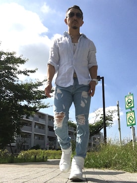 「ホワイトスニーカー」｜「アイテム（アナログ腕時計）」を使った、gekishinさん（メンズ・165cm）の夏コーディネート