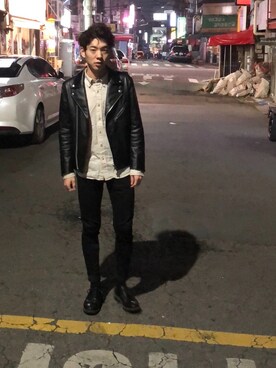 「TOPMAN（トップマン）のアイテム（デニムパンツ）」を使った、sotaさん（メンズ・175cm）の冬コーディネート
