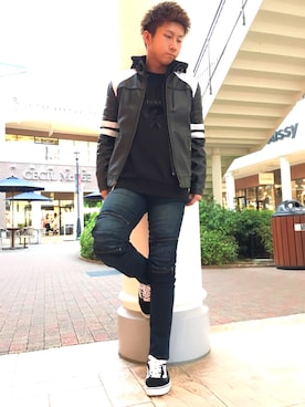 「Guess（ゲス）のアイテム（ライダースジャケット）」を使った、takuma97さん（メンズ・169cm）の冬コーディネート