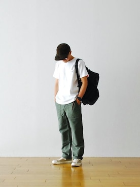 「アイテム（Tシャツ/カットソー、ブラック系）」を使った、WONDERMOUNTAINさん（メンズ・168cm）の夏コーディネート