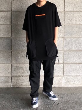 厲育涵さんのコーディネート