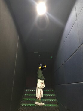 「NIKE（ナイキ）のアイテム（シューズ、ホワイト系）」を使った、是你的pp阿さん（レディース・165cm）の夏コーディネート