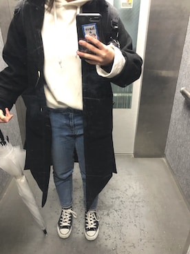 「ZOZO（ゾゾ）のスリムテーパードデニムパンツ［WOMEN］（デニムパンツ）」を使った、asuminさん（レディース・157cm）の冬コーディネート