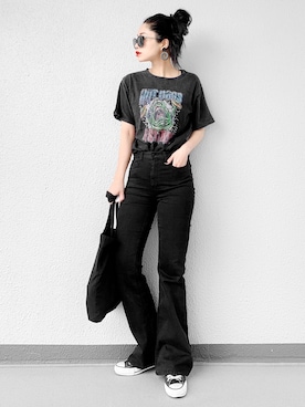 「LE TALON（ルタロン）のアイテム（スニーカー）」を使った、Aiさん（レディース・163cm）の秋コーディネート