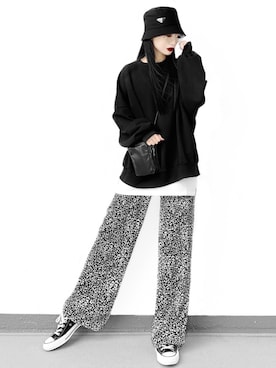 「PRADA（プラダ）のアイテム（帽子）」を使った、Aiさん（レディース・163cm）の秋コーディネート
