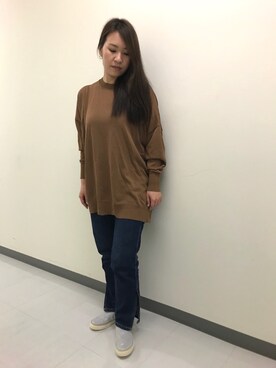 「シルバー」｜「アイテム（スリッポン）」を使った、中村有希さん（レディース・157cm）の夏コーディネート