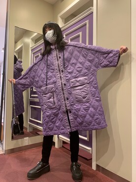 「ディーゼル」｜「アイテム（ナイロンジャケット）」を使った、にんさん（レディース・165cm）の秋コーディネート