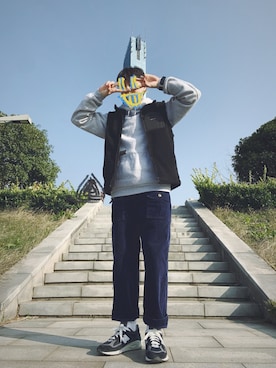 「休闲」｜「アイテム（アナログ腕時計）」を使った、太叔承泽 さん（メンズ・167cm）の冬コーディネート
