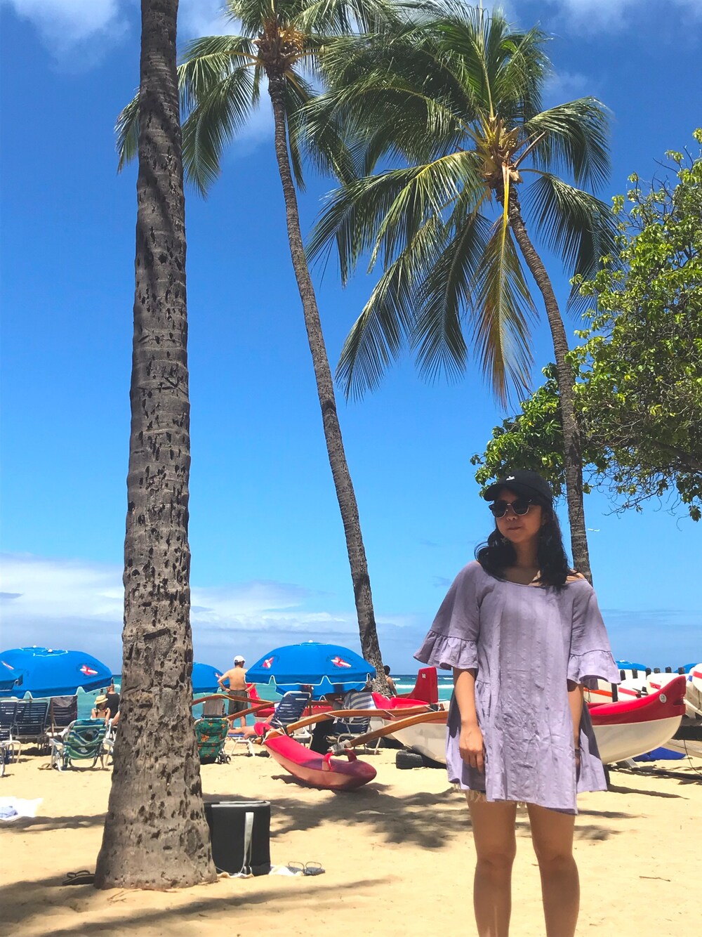 「hawaii、リゾートスタイル、カジュアル、早い夏休み、ラクチンコーデ、カジュアルコーデ、WEGO、who's who chico」｜「Chicoのバックリボンワンピース（ワンピース、ブラウン系）」を使った、yukaさん（レディース・155cm）の夏コーディネートの1枚目の写真