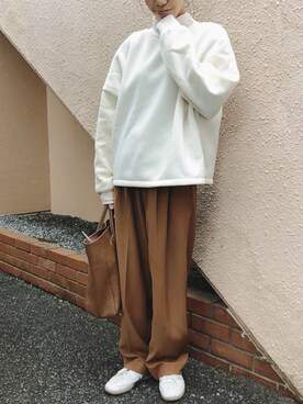 「GRL（グレイル）のアイテム（スウェット）」を使った、yurieさん（レディース・156cm）の冬コーディネート