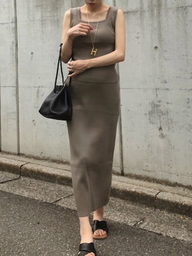 「リブタンクトップ」｜「アイテム（ワンピース/ドレス）」を使った、yurieさん（レディース・156cm）の春コーディネート
