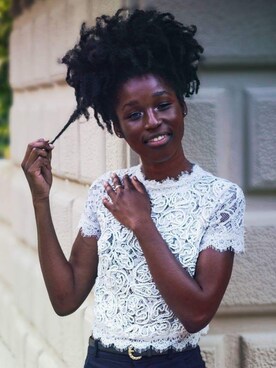 「MANGO（マンゴ）のアイテム（スラックス）」を使った、Marthe Ambroiseさん（レディース・170cm）の夏コーディネート