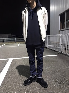 「SPECTUSSHOECO.（スペクタスシューコー）のアイテム（その他シューズ、ブラック系）」を使った、トヨタタタタイトさん（メンズ・167cm）の冬コーディネート