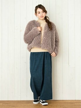 「petit main LIEN（プティマインリアン）のアイテム」を使った、petit　main・b-roomさん（レディース・165cm）の冬コーディネート