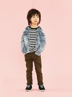 「petit main」｜「アイテム（デニムジャケット）」を使った、petit　main・b-roomさん（キッズ・113cm）の秋コーディネート