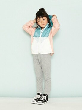 「petit main」｜「アイテム（ナイロンジャケット）」を使った、petit　main・b-roomさん（キッズ・112cm）の秋コーディネート