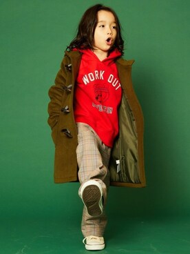 「アイテム（ダッフルコート、グリーン系）」を使った、petit　main・b-roomさん（キッズ・104cm）の秋コーディネート