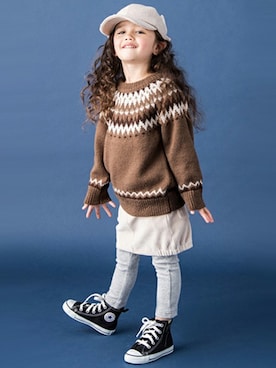 「petit main（プティマイン）のアイテム（キャップ）」を使った、petit　main・b-roomさん（キッズ・96cm）の冬コーディネート