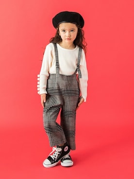 「petit main（プティマイン）のアイテム（ハンチング/ベレー帽）」を使った、petit　main・b-roomさん（キッズ・96cm）の冬コーディネート