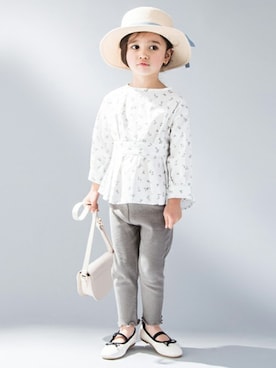 「petit main（プティマイン）のアイテム（バレエシューズ）」を使った、petit　main・b-roomさん（キッズ・96cm）の冬コーディネート