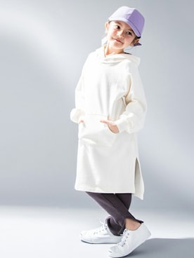 「petit main（プティマイン）のアイテム（キャップ）」を使った、petit　main・b-roomさん（キッズ・115cm）の冬コーディネート