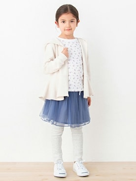 「petit main（プティマイン）のアイテム（パーカー）」を使った、petit　main・b-roomさん（キッズ・115cm）の冬コーディネート