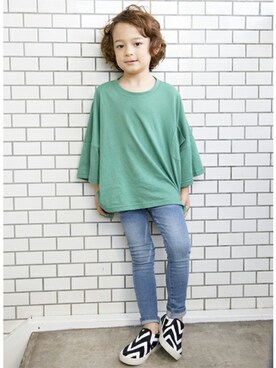 「petit main」｜「アイテム（スリッポン）」を使った、petit　main・b-roomさん（キッズ・109cm）の春コーディネート