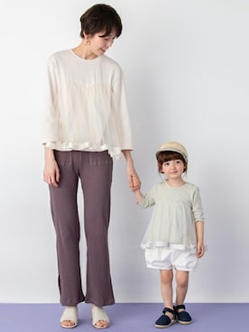 「petit main（プティマイン）のアイテム（キャップ）」を使った、petit　main・b-roomさん（キッズ・93cm）の春コーディネート