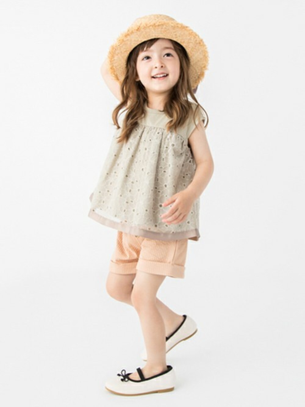 petit main（プティマイン）の「お花レースドッキングTシャツ 