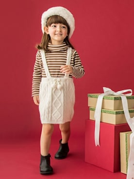 「petit main（プティマイン）のアイテム（オールインワン・サロペット）」を使った、petit　main・b-roomさん（キッズ・100cm）の冬コーディネート