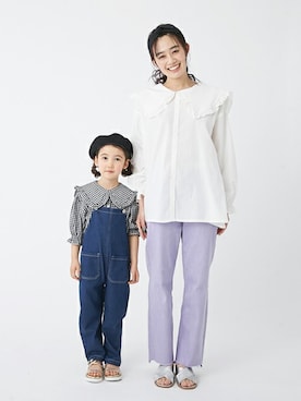 「petit main（プティマイン）のアイテム（オールインワン・サロペット）」を使った、petit　main・b-roomさん（キッズ・107cm）の冬コーディネート