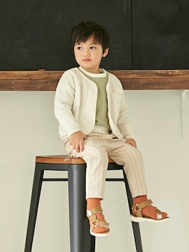 「petit main（プティマイン）のアイテム（トップス）」を使った、petit　main・b-roomさん（キッズ・93cm）の春コーディネート