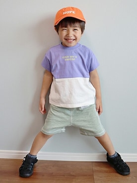 「petit main（プティマイン）のアイテム（キャップ）」を使った、petit　main・b-roomさん（キッズ・90cm）の春コーディネート