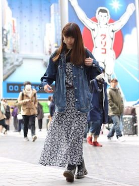 「GRL（グレイル）のアイテム（デニムジャケット）」を使った、Yoshiさん（レディース・162cm）の春コーディネート