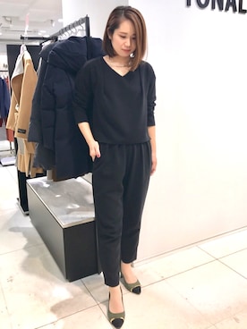 「アイテム（チョーカー）」を使った、ASAIさん（レディース・162cm）の冬コーディネート