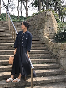 「DRIES VAN NOTEN（ドリスヴァンノッテン）のアイテム（デニムジャケット）」を使った、こみなみさん（レディース・164cm）の春コーディネート