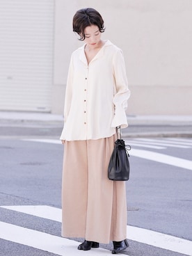 「mame（マメ）のアイテム（パンツ）」を使った、こみなみさん（レディース・164cm）の秋コーディネート