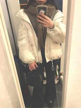 「SNIDEL（スナイデル）のアイテム（ダウンジャケット/コート）」を使った、SHIOさん（レディース・161cm）の冬コーディネート