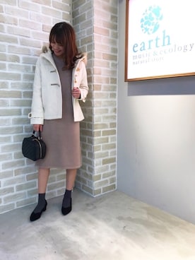 「スカラップ」｜「アイテム（ダッフルコート）」を使った、うっぴさん（レディース・156cm）の秋コーディネート