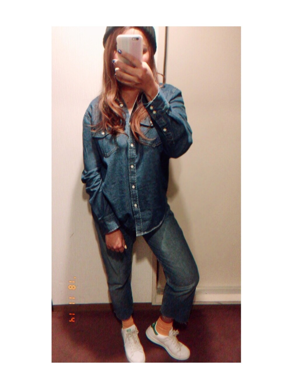 「denim、jeans、addidas、WEGO、GU、ZARA、秋冬コーデ、スニーカー、outfit、デニム」｜「GUのアイテム（シャツ/ブラウス、ブルー系）」を使った、Cocoさん（レディース・165cm）の秋コーディネートの1枚目の写真