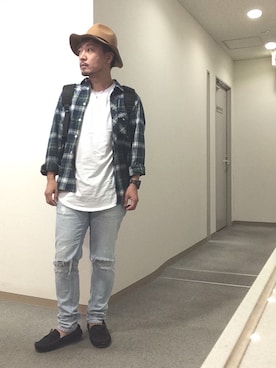 「Minnetonka（ミネトンカ）のアイテム（モカシン/デッキシューズ）」を使った、よんさん（メンズ・166cm）の秋コーディネート