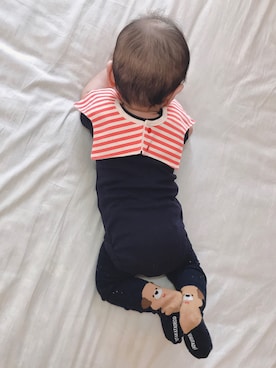 「アイテム（タイツ/ストッキング、ブルー系）」を使った、みきさん（キッズ・70cm）の春コーディネート