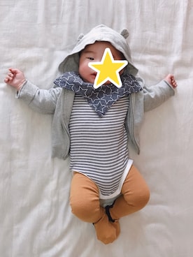 「アイテム（タイツ/ストッキング、オレンジ系）」を使った、みきさん（キッズ・70cm）の春コーディネート