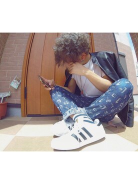 「JOYRICH」｜「アイテム（ライダースジャケット）」を使った、うーさん（メンズ・167cm）の春コーディネート