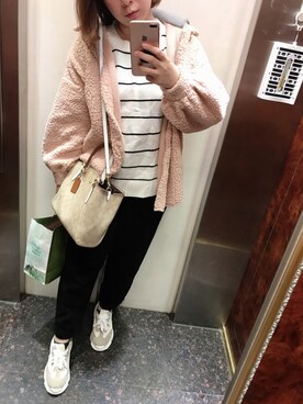 「OOPS（ウップス）のアイテム」を使った、千千さん（レディース・162cm）の冬コーディネート