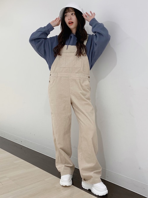 えみ Wego Staff Wegoのパーカーを使ったコーディネート Wear